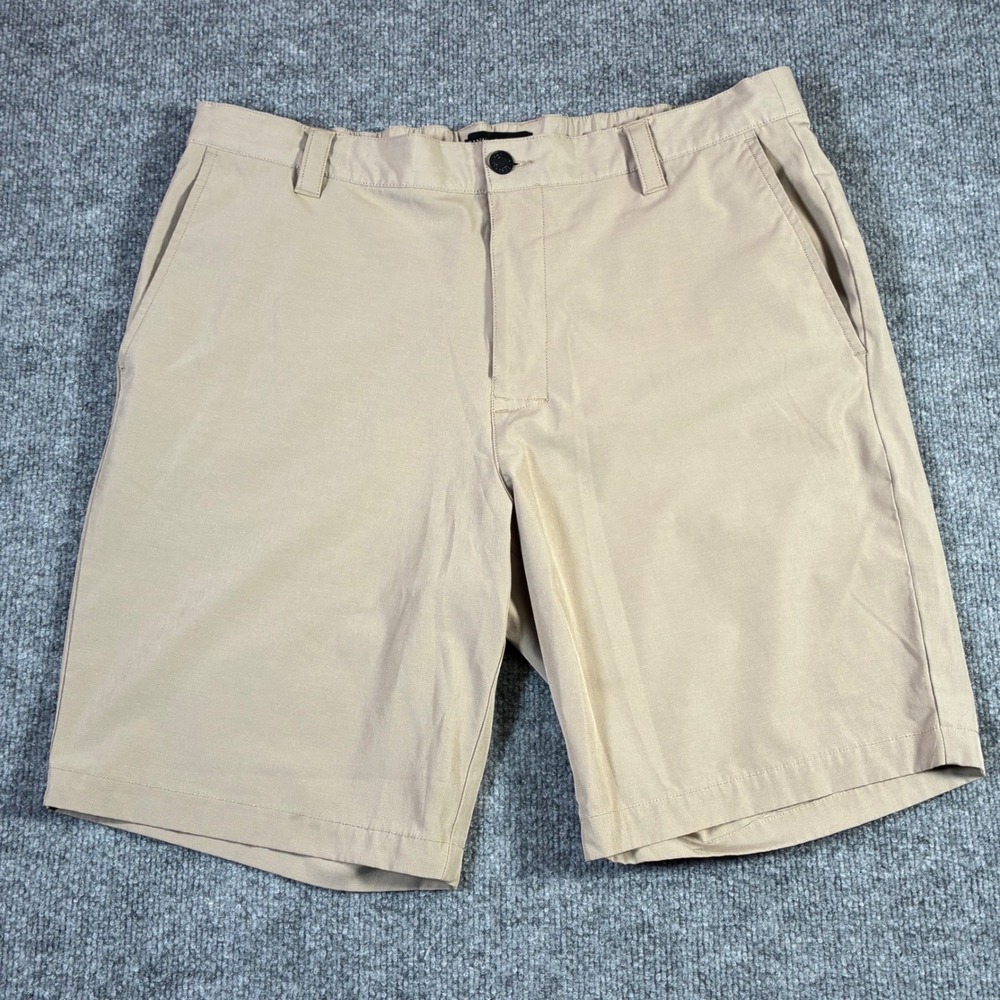 Banana Republic Core Temp Shorts Mens 36 Khaki Ripstop Stretch Golf
